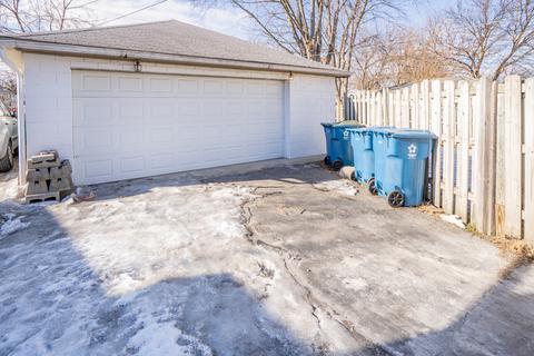 3120 Sangamon St, Steger, IL 60475 photo 19