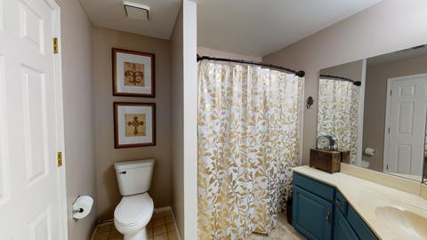 1410 Shore Ct #D2, Wheeling, IL 60090 photo 19