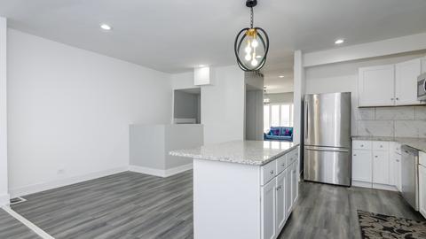2050 E 83rd St, Chicago, IL 60617 photo 9