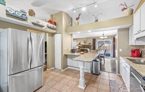 795 Fox Run Ln, Algonquin, IL 60102 photo 4