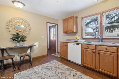 1203 Goodview Ave, Johnsburg, IL 60051 photo 6