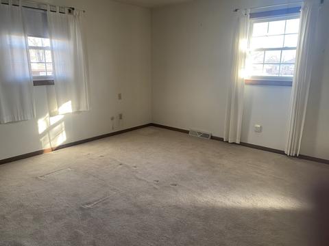 1026 27th St, Peru, IL 61354 photo 8