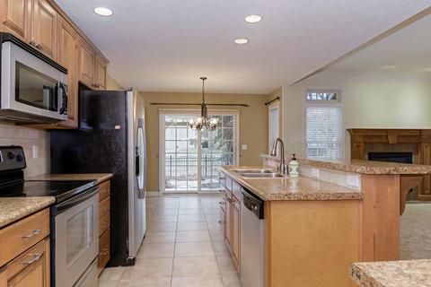 1614 Keybridge Way, Bloomington, IL 61704 photo 7