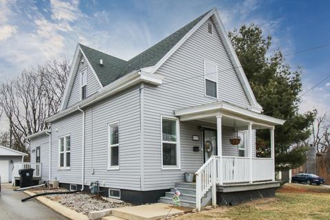 907 S Linden St, Normal, IL 61761 photo 2