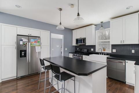 907 S Linden St, Normal, IL 61761 photo 12