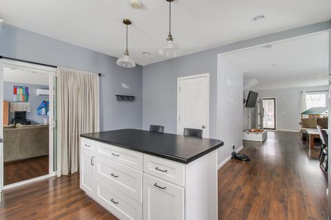 907 S Linden St, Normal, IL 61761 photo 10