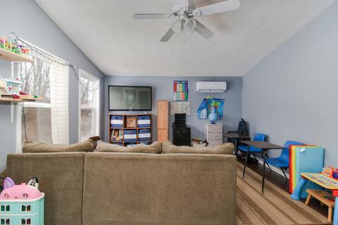 907 S Linden St, Normal, IL 61761 photo 14