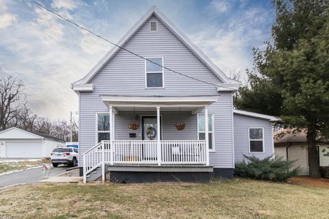 907 S Linden St, Normal, IL 61761 photo 1