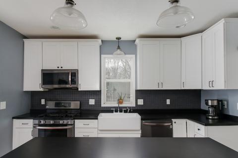 907 S Linden St, Normal, IL 61761 photo 13