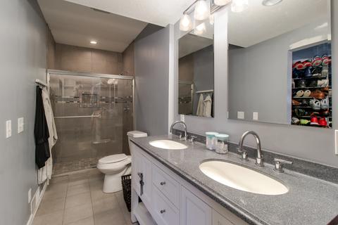 907 S Linden St, Normal, IL 61761 photo 20