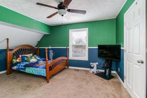 907 S Linden St, Normal, IL 61761 photo 24