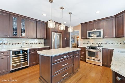 18 Augusta Dr, Deerfield, IL 60015 photo 3