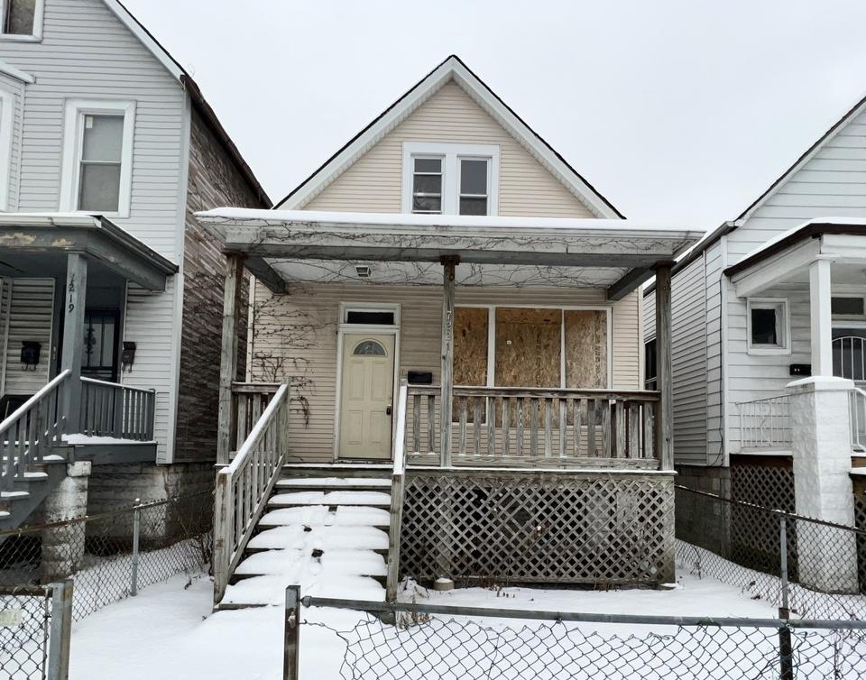 7221 S St, Chicago, IL 60621 11 Photos MLS