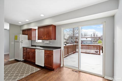 5306 Riviera Blvd, Plainfield, IL 60586 photo 9