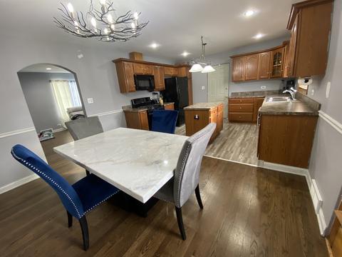 5637 Bohlander Ave, Berkeley, IL 60163 photo 9
