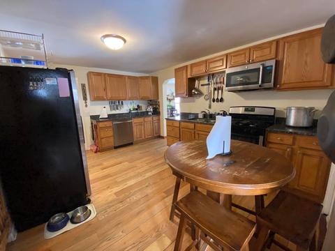 211 State St, Maple Park, IL 60151 photo 6