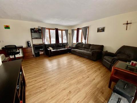 211 State St, Maple Park, IL 60151 photo 9