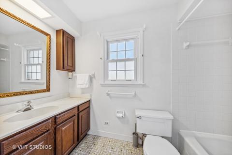 185 Longfellow Dr, Wheaton, IL 60189 photo 27