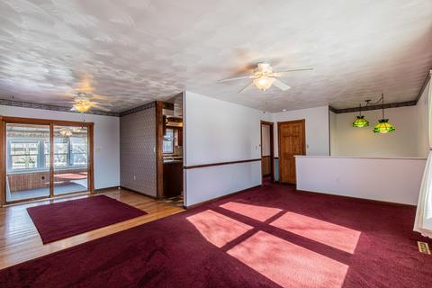 405 Depot St, Walnut, IL 61376 photo 6