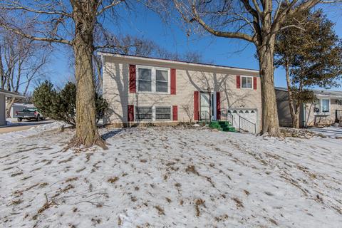 405 Depot St, Walnut, IL 61376 photo 2