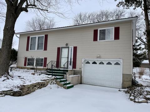 405 Depot St, Walnut, IL 61376 photo 1