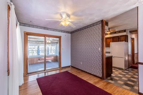 405 Depot St, Walnut, IL 61376 photo 7