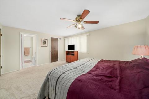 710 Lakeside Circle Dr, Wheeling, IL 60090 photo 11