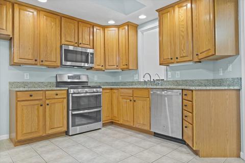 710 Thistlewood Cc Ct, Normal, IL 61761 photo 14