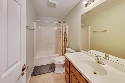 351 Comstock Dr, Elgin, IL 60124 photo 28