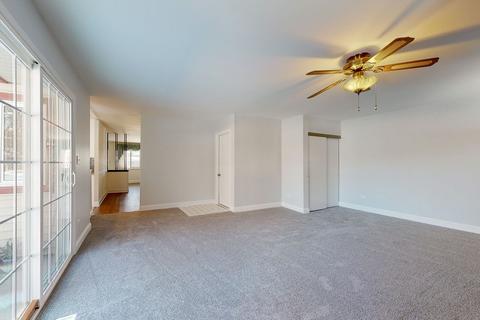 1490 Dennison Rd, Hoffman Estates, IL 60169 photo 3