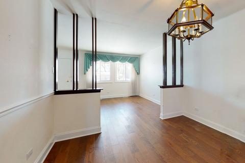 1490 Dennison Rd, Hoffman Estates, IL 60169 photo 6