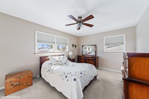 227 Crescent Dr, Glenview, IL 60025 photo 10