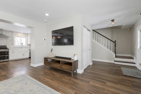 293 S Fork Dr, Gurnee, IL 60031 photo 7