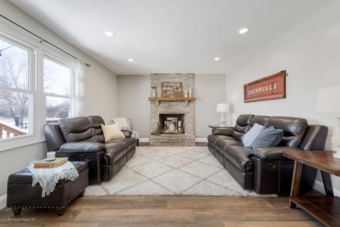 293 S Fork Dr, Gurnee, IL 60031 photo 6
