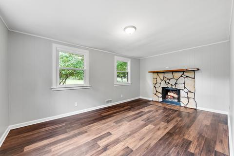 120 E Second Ave, New Lenox, IL 60451 photo 9