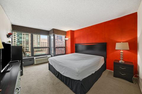 30 E Huron St #2410, Chicago, IL 60611 photo 12