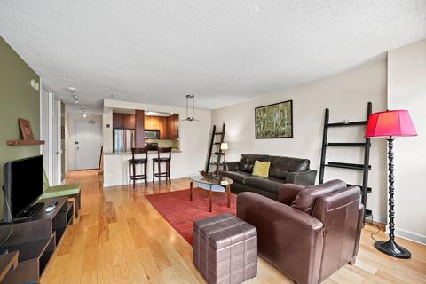 30 E Huron St #2410, Chicago, IL 60611 photo 7