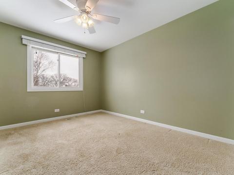 760 Buckingham Ct, Hoffman Estates, IL 60169 photo 13