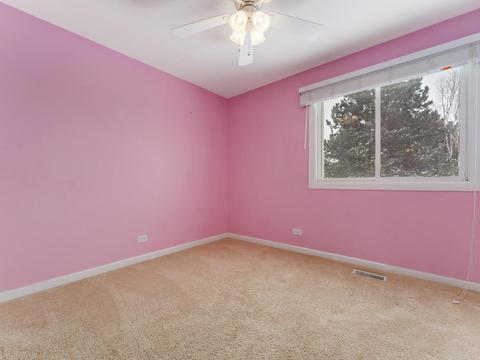 760 Buckingham Ct, Hoffman Estates, IL 60169 photo 12