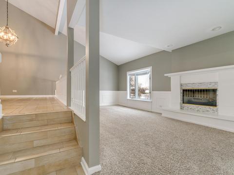 760 Buckingham Ct, Hoffman Estates, IL 60169 photo 6