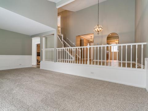 760 Buckingham Ct, Hoffman Estates, IL 60169 photo 7