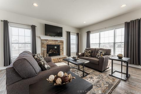 129 E Ashton Dr, Maple Park, IL 60151 photo 13
