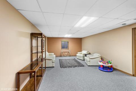 1575 Brittany Ln, Hoffman Estates, IL 60192 photo 35