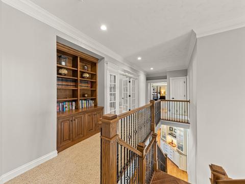 63 Mitchell Cir, Wheaton, IL 60189 photo 32