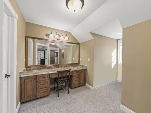 63 Mitchell Cir, Wheaton, IL 60189 photo 24