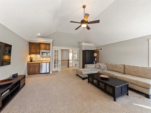 63 Mitchell Cir, Wheaton, IL 60189 photo 34