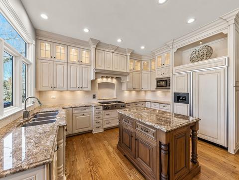 63 Mitchell Cir, Wheaton, IL 60189 photo 13