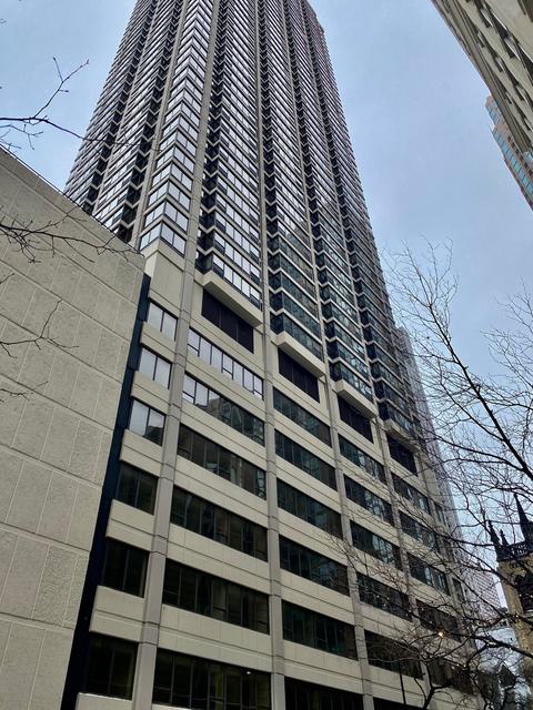 30 E Huron St #1305, Chicago, IL 60611 photo 2