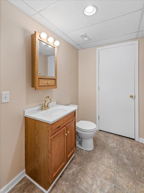 123 Devonshire Dr, Dekalb, IL 60115 photo 38