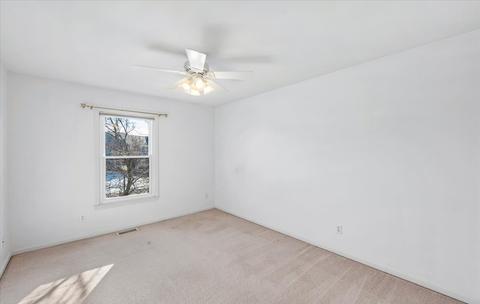 123 Devonshire Dr, Dekalb, IL 60115 photo 29